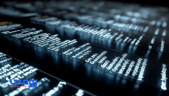 نمای نزدیک از کدهای HTML و داده‌های ساختاریافته روی سطح شیشه‌ای با بازتاب نور سفید و حس فنی؛ نمایش هماهنگی میان وب و هوش مصنوعی.